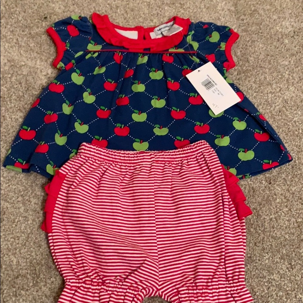 Tara collection outfit NWT 3M